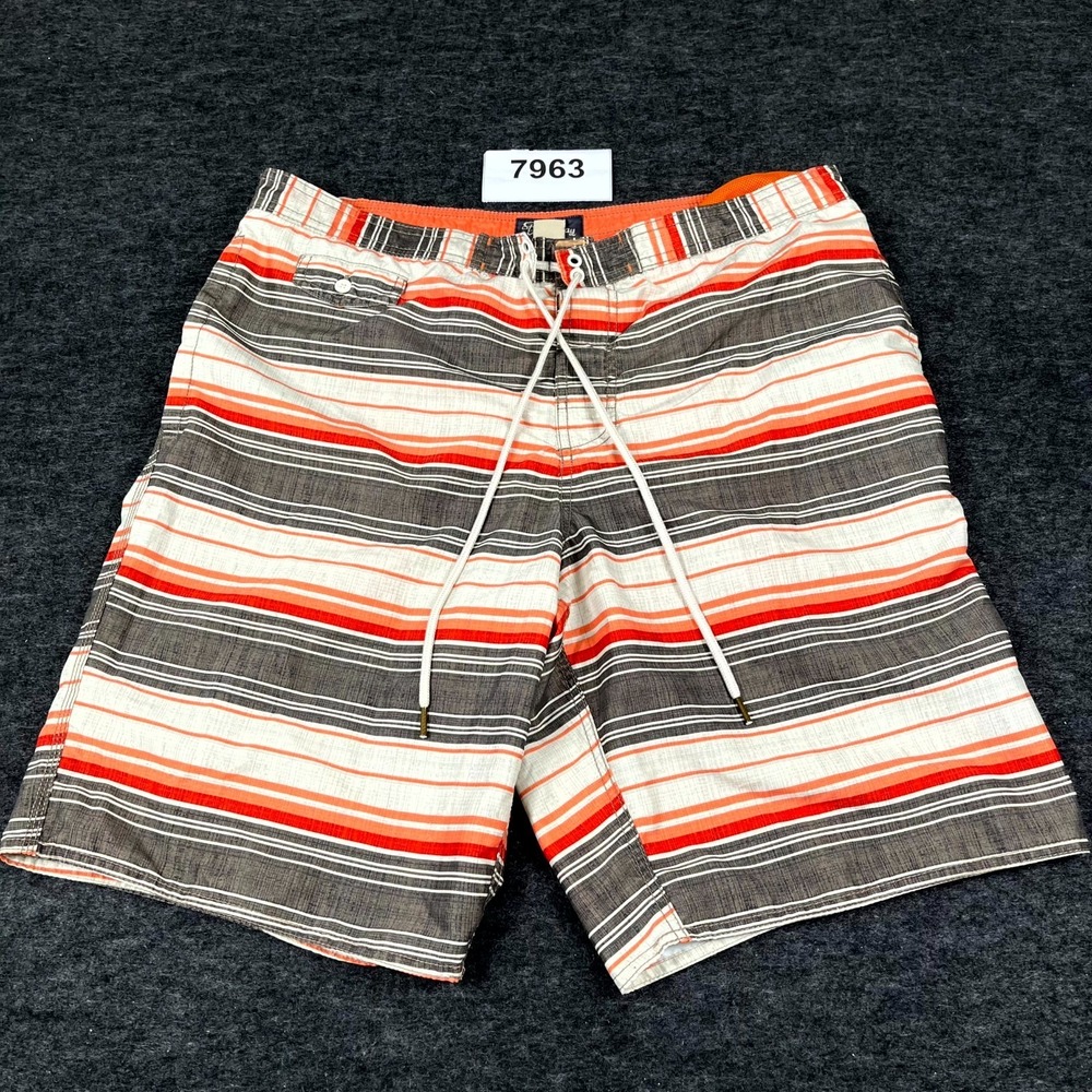 St. John's Bay Swim Shorts Men Large Multicolor Striped Drawstring Casual Summer
